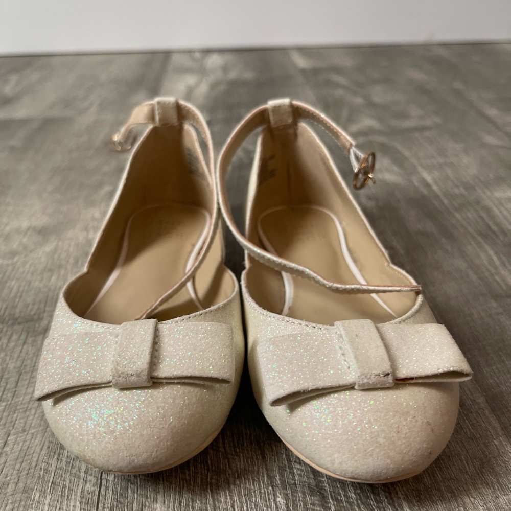 Janie and Jack pear white sparkle dress shoes